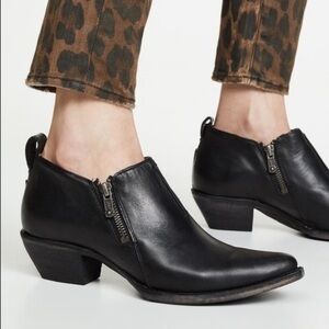 Frye Sacha Moto Black Leather Shootie Zip Ankle Boots